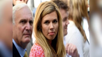 Boris Johnson breaks tradition by entering No 10 Downing Street without spouse; speculation rife about whether his girlfriend will live in PM's residence