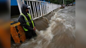 Mumbai rains: City to receive moderate to heavy rainfall in the next few hours; part of hill collapses in Asalpha