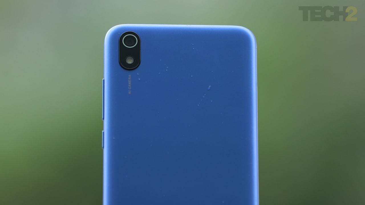The Redmi 7A features a single 12 MP f/2.2 sensor on the back along with an LED flash. Image: tech2/ Sahil S.