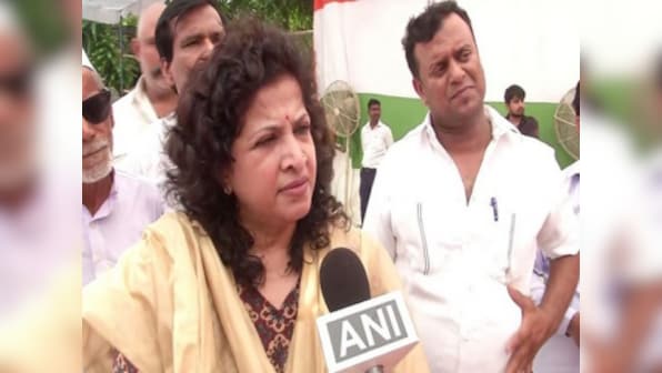 Narendra Modi's criticism on Akash Vijayvargiya's misbehaviour is just 'eyewash', says Congress leader Shobha Oza