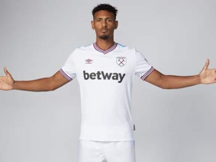 Premier League: West Ham United break club transfer record to bring in French striker Sebastien Haller from Eintracht Frankfurt