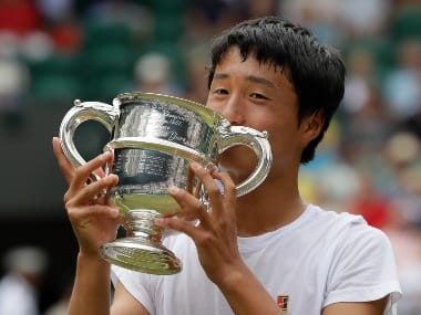 Shintaro Mochizuki defeated Carlos Gimeno Valero 6-3, 6-2 in the Wimbledon final. AP