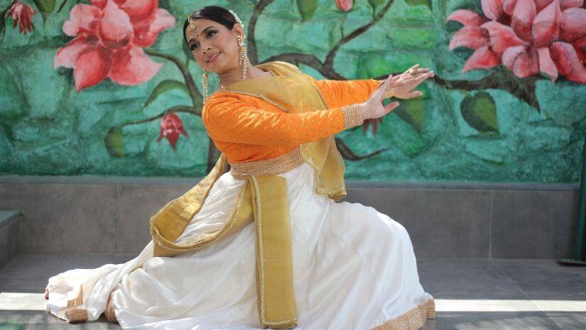 A disciple of Kathak exponent Rohini Bhate, the artist carries forward her guru's Lucknow-Jaipur style of performance. Image courtesy: Rujuta Soman