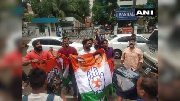 Security increased outside Mumbai hotel where ten disgruntled Karnataka MLAs are lodged after Congress workers protest
