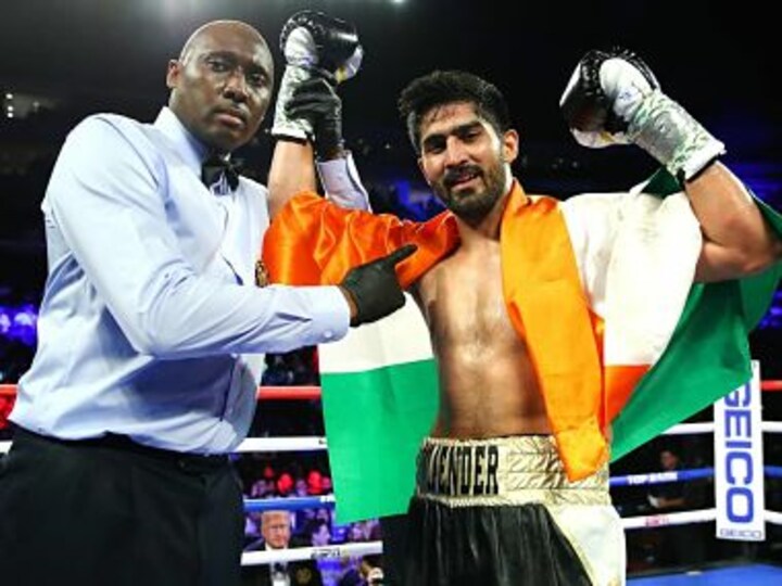 Boxer Vijender Singh clinches 11th consecutive victory after beating Mike Snider in US professional circuit debut bout