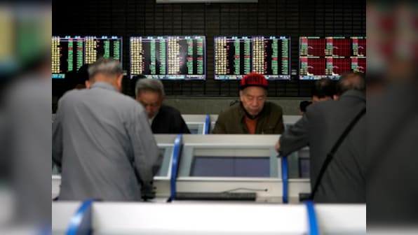 Asia stocks fall to two-week low as hopes fade for big Fed rate cut; tech stocks drag led by Apple Inc's overnight slump