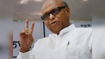 Congress' Eknath Gaikwad replaces Milind Deora as Mumbai unit's acting president