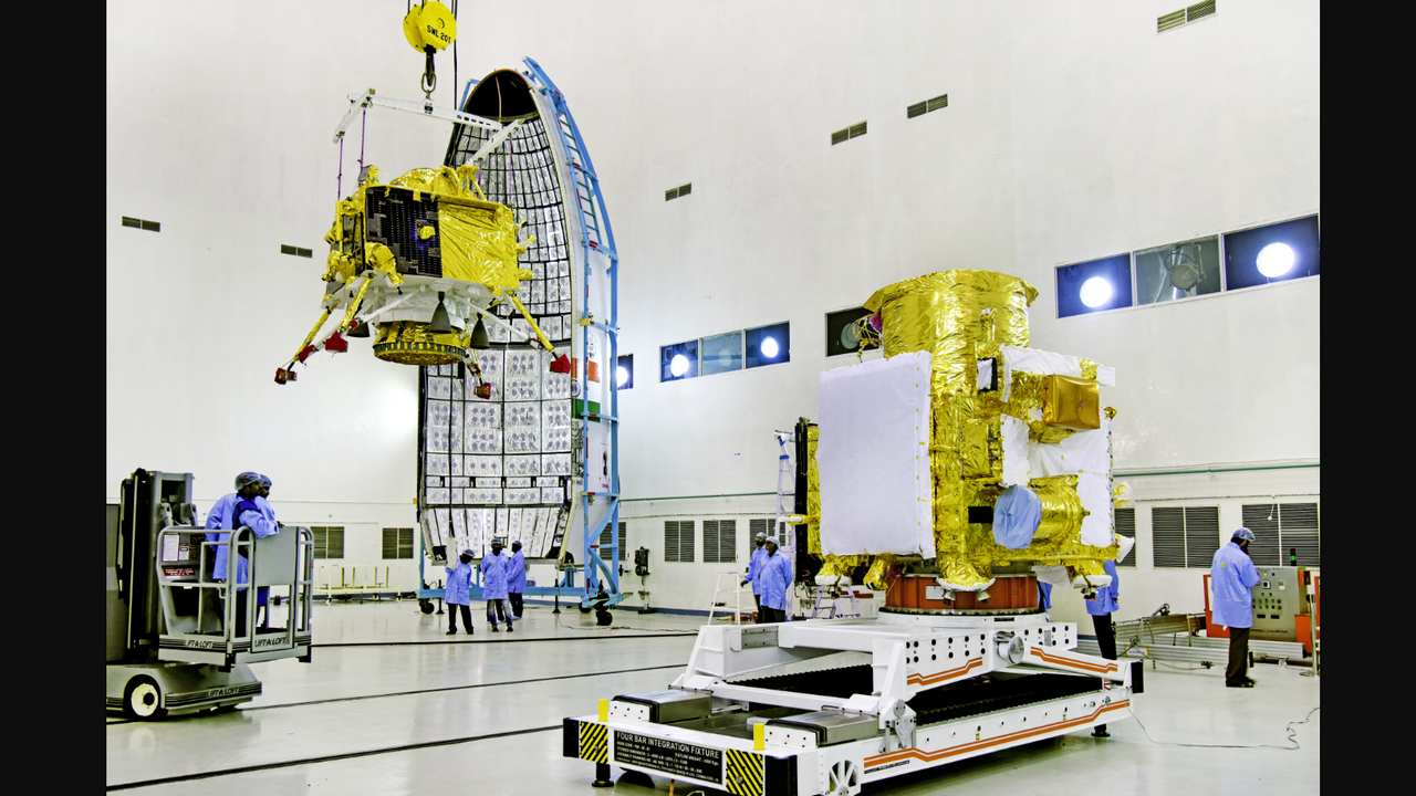 The lander and orbiter composite in the ISRO lab. image credit: Tech2