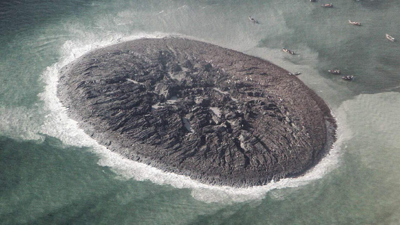 An aerial view of the island on September 26, 2013. Image credit: National Institute of Oceanography
