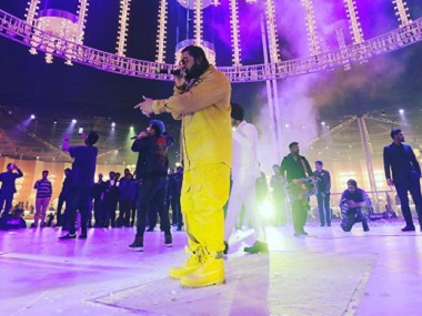 Honey Singh's 'Makhna' and morality brigade: Prevalent finger-wagging infantilises musician's fan base Honey Singh's 'Makhna' and morality brigade: Prevalent finger-wagging infantilises musician's fan base