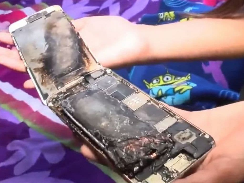 The burnt up iPhone 6s. Credit: YouTube/23ABC News