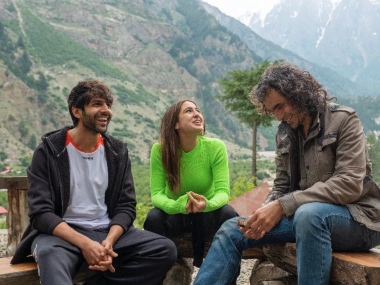 Sara Ali Khan, Kartik Aaryan wrap up filming for Imitiaz Ali's next in Himachal Pradesh Sara Ali Khan, Kartik Aaryan wrap up filming for Imitiaz Ali's next in Himachal Pradesh
