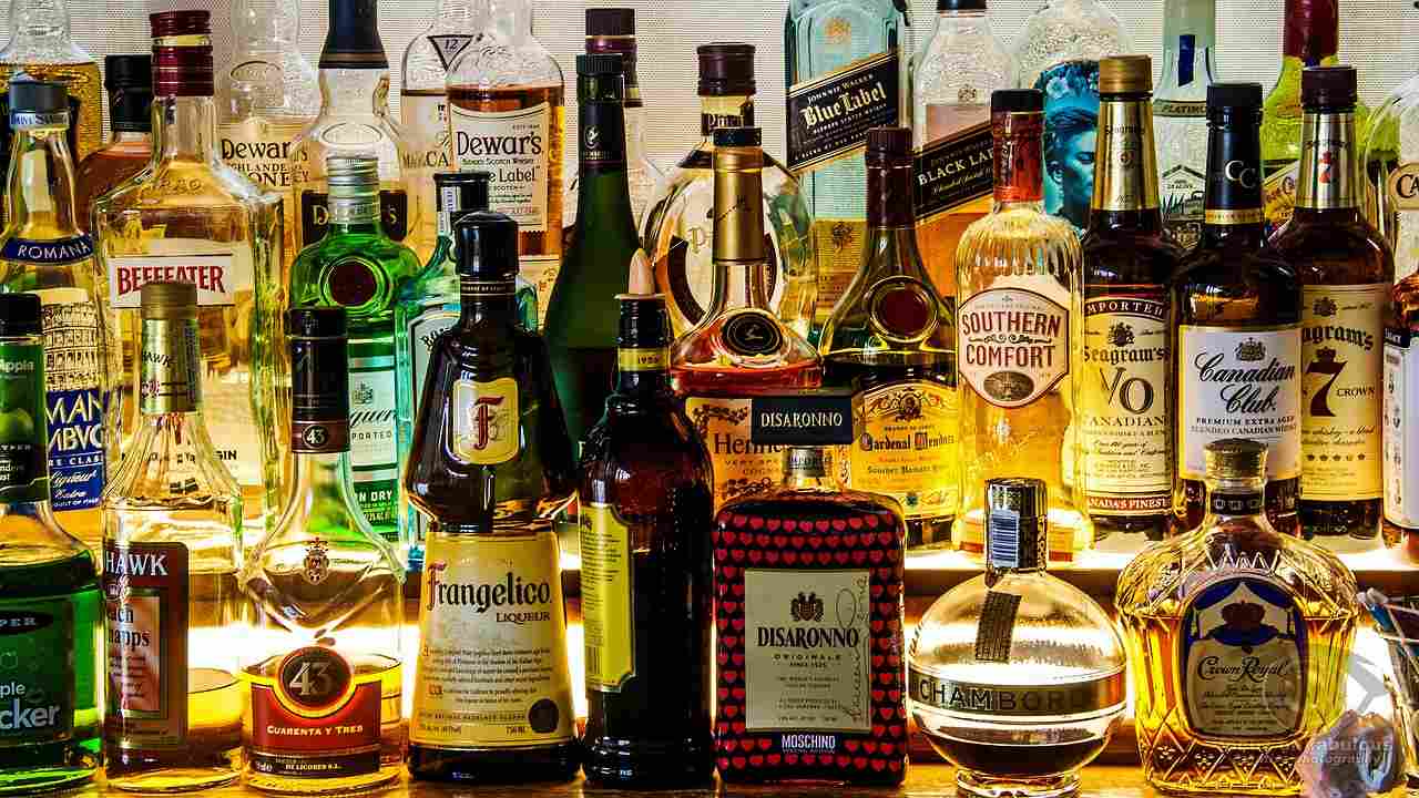 Alcohol bottles contain harmful levels of lead and cadmium, a new study finds Alcohol bottles contain harmful levels of lead and cadmium, a new study finds