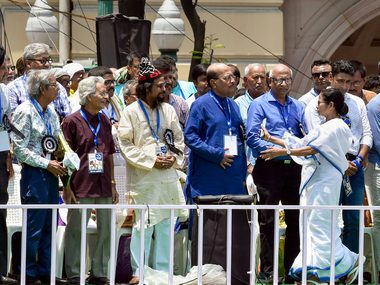 Mamata Banerjee at TMC Martyrs' Day rally says BJP engaging in horse-trading everywhere, alleges pressure from central agencies Mamata Banerjee at TMC Martyrs' Day rally says BJP engaging in horse-trading everywhere, alleges pressure from central agencies