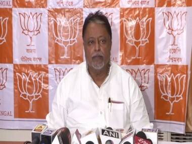 BJP leader Mukul Roy appears before CBI for questioning in Narada tapes scandal