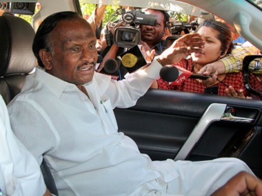 MTB Nagaraj's flip-flop in support for Karnataka coalition keeps Congress on edge; Hoskote MLA joins ranks of political opportunists MTB Nagaraj's flip-flop in support for Karnataka coalition keeps Congress on edge; Hoskote MLA joins ranks of political opportunists