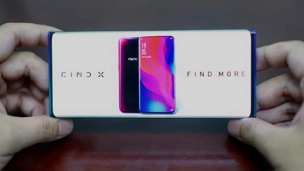 Oppo 'Waterfall screen' teased, shows off edge-to-edge display, button-less design