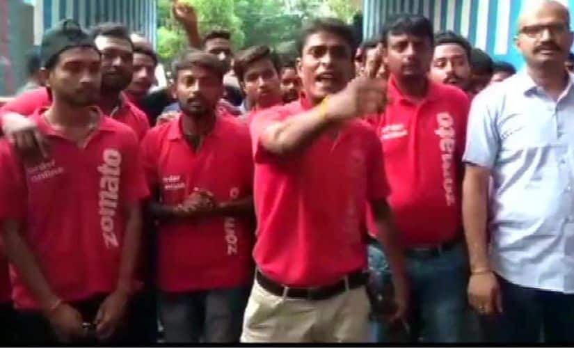 Zomato executives protest in Howrah. Local BJP leader Sanjiv Kumar Shukla joins protest.