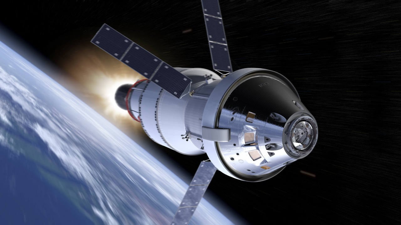 NASA successful tests propulsion engines of Orion spacecraft to be used in  Artemis- Technology News, Firstpost