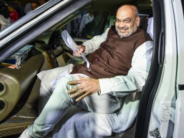 Article 370 and removal of Kashmir's special status: Devil lies in ways which Article 367(4) will now apply to Jammu and Kashmir Article 370 and removal of Kashmir's special status: Devil lies in ways which Article 367(4) will now apply to Jammu and Kashmir