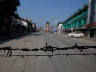 Day-time curfew relaxation continues across Kashmir; students stay away despite administration's order to reopen schools