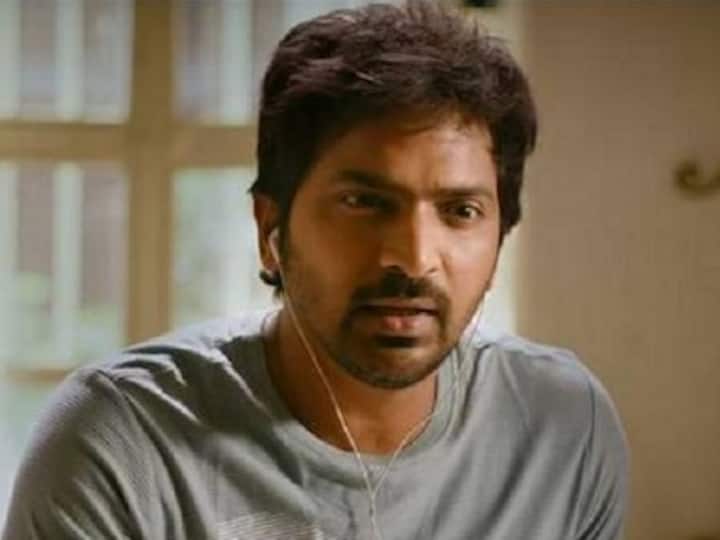 Sixer movie review: Vaibhav-starrer tries hard to be funny but marginally falls short