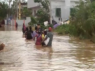 Vamsadhara river in Andhra Pradesh swells due to heavy rains; people in low-lying areas asked to move to safer places Vamsadhara river in Andhra Pradesh swells due to heavy rains; people in low-lying areas asked to move to safer places