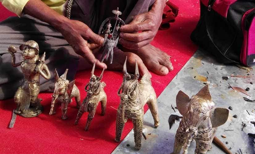 An artisan working on artefacts for the Tribal Museum, Ranchi. Miltee Horo