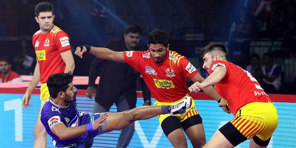 Pro Kabaddi 2019: Vikash Kandola shines in front of 'home' crowd as ...