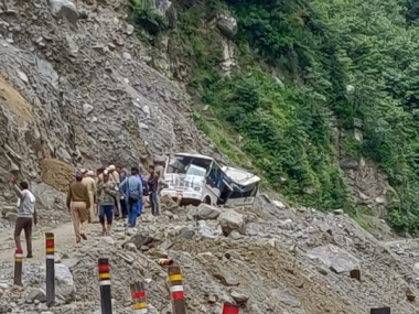 Nine children killed after school van falls into gorge in Uttarakhand's Tehri Garhwal district; CM orders magisterial inquiry into incident Nine children killed after school van falls into gorge in Uttarakhand's Tehri Garhwal district; CM orders magisterial inquiry into incident