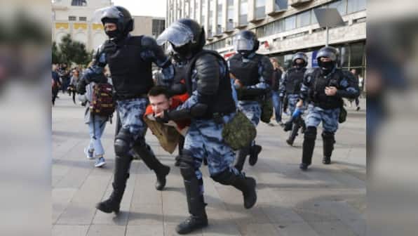 Russian police detain over 800 protestors for attending an 'illegal demonstration' in Opposition crackdown in Moscow