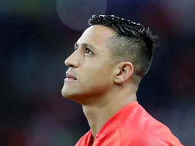 Alexis Sanchez picks up ankle injury in Chile's goalless draw against Colombia, faces prospect of surgery Alexis Sanchez picks up ankle injury in Chile's goalless draw against Colombia, faces prospect of surgery