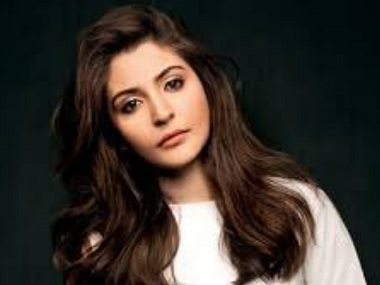 Anushka Sharma-Farokh Engineer row: Ranveer Singh, Sonam Kapoor, Parineeti laud actress' response Anushka Sharma-Farokh Engineer row: Ranveer Singh, Sonam Kapoor, Parineeti laud actress' response