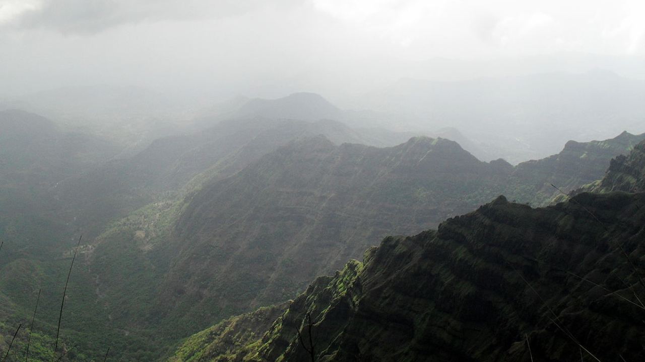 Mahabaleshwar may replace Cherrapunji as the 'wettest place on Earth': Weather Channel Mahabaleshwar may replace Cherrapunji as the 'wettest place on Earth': Weather Channel