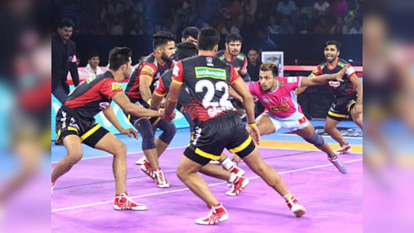 Pro Kabaddi 2019: Rohit Kumar's impressive show, defenders' clinical display help Bengaluru Bulls inflict loss on league-leaders Jaipur Pink Panthers
