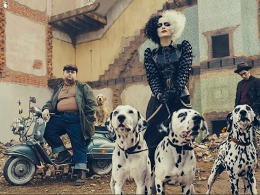 Cruella: First Look of Emma Stone revealed from Disney’s upcoming 101 Dalmatians reboot Cruella: First Look of Emma Stone revealed from Disney’s upcoming 101 Dalmatians reboot