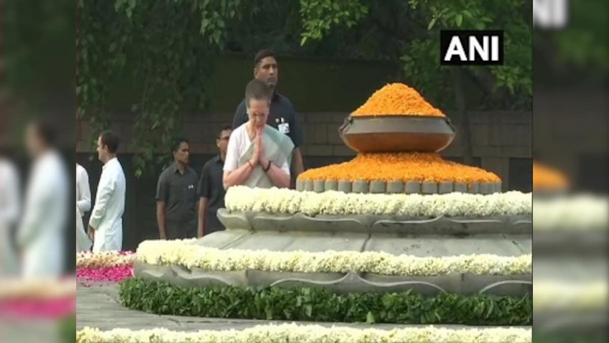 Congress leaders including Sonia, Priyanka, Rahul, Manmohan Singh pay tribute to Rajiv Gandhi on 75th birth anniversary