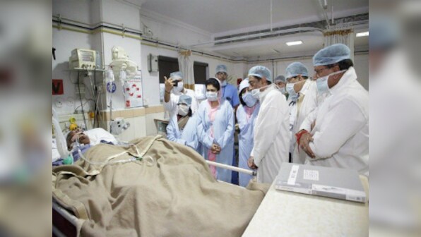Kamal Nath visits ailing former CM Babulal Gaur at Bhopal's Narmada Hospital; 89-year-old put on ventilator after complaining of dizziness