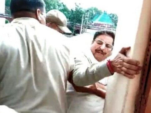 Dogra Sadar Sabha chief Gulchain Singh Charak detained in Jammu ahead of scheduled media briefing; son says police gave no reason Dogra Sadar Sabha chief Gulchain Singh Charak detained in Jammu ahead of scheduled media briefing; son says police gave no reason