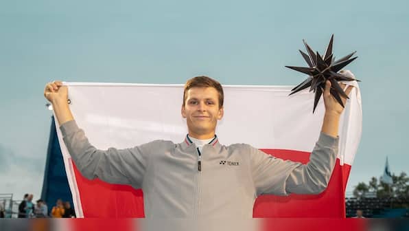 Winston-Salem Open: Hubert Hurkacz beats top seed Benoit Paire in three sets to clinch first ATP title