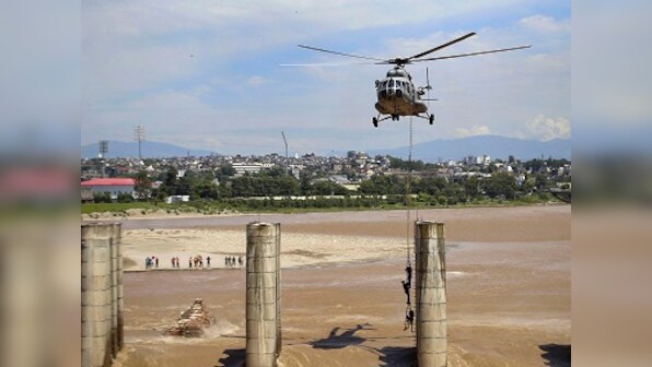 In daring operation, IAF airlifts four fishermen from under-construction bridge near overflowing Tawi river in Jammu