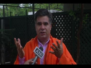 Article 370, 35A are ‘anti-India’, says Jammu and Kashmir BJP chief Ravinder Raina amid rising tensions in state Article 370, 35A are ‘anti-India’, says Jammu and Kashmir BJP chief Ravinder Raina amid rising tensions in state