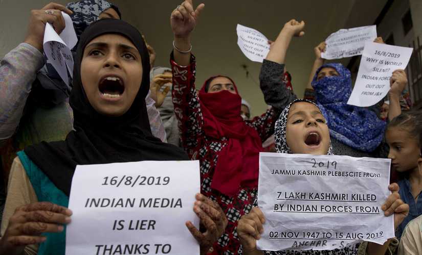 Authorities Arrest Another 30 On Monday Night As Protests In Kashmir Over Article 370 Continue
