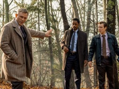 Knives Out: Rian Johnson says he wants to make a sequel with Daniel Craig's Benoit Blanc with new cast, setting Knives Out: Rian Johnson says he wants to make a sequel with Daniel Craig's Benoit Blanc with new cast, setting