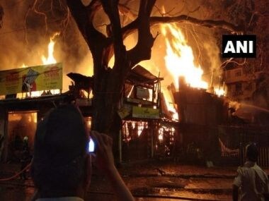 Mumbai: Blaze breaks out at timber yard of Byculla's Mustafa Bazaar; fire fighting ops underway, no casualties reported so far
