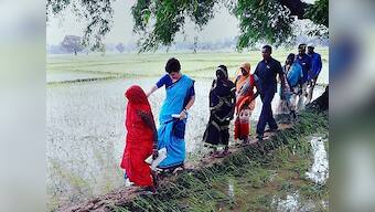 Priyanka Gandhi Vadra meets kin of those killed in Sonbhadra shooting; 'political stunt,' says Uttar Pradesh deputy CM