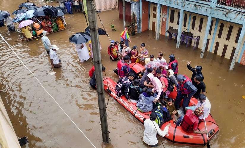     Karnataka floods live updates: Schools, colleges closed until August 15 in 18 districts; 83 NSRF teams have been sent to 4 countries concerned