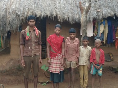 Adivasis and the Indian State: Caught between Hinduisation and indifferent govt, Madias of Maharashtra struggle to make ends meet Adivasis and the Indian State: Caught between Hinduisation and indifferent govt, Madias of Maharashtra struggle to make ends meet