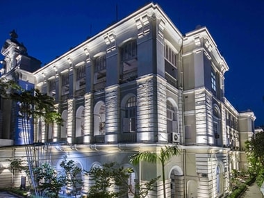 Presidency College dean manages to leave campus after 30 agitating students held him captive in his own office for 6 days Presidency College dean manages to leave campus after 30 agitating students held him captive in his own office for 6 days