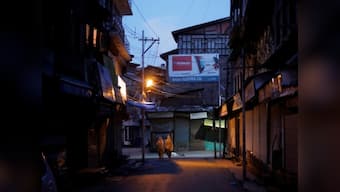Restrictions eased in most parts of Kashmir; markets remain shut and mobile services suspended for 18th consecutive day